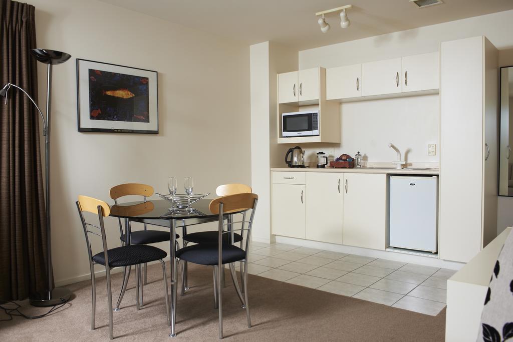 Oceanside Resort & Twin Towers Mount Maunganui Zimmer foto
